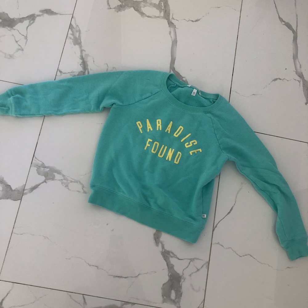 Crew neck Victoria’s Secret sweatshirt size xs like new